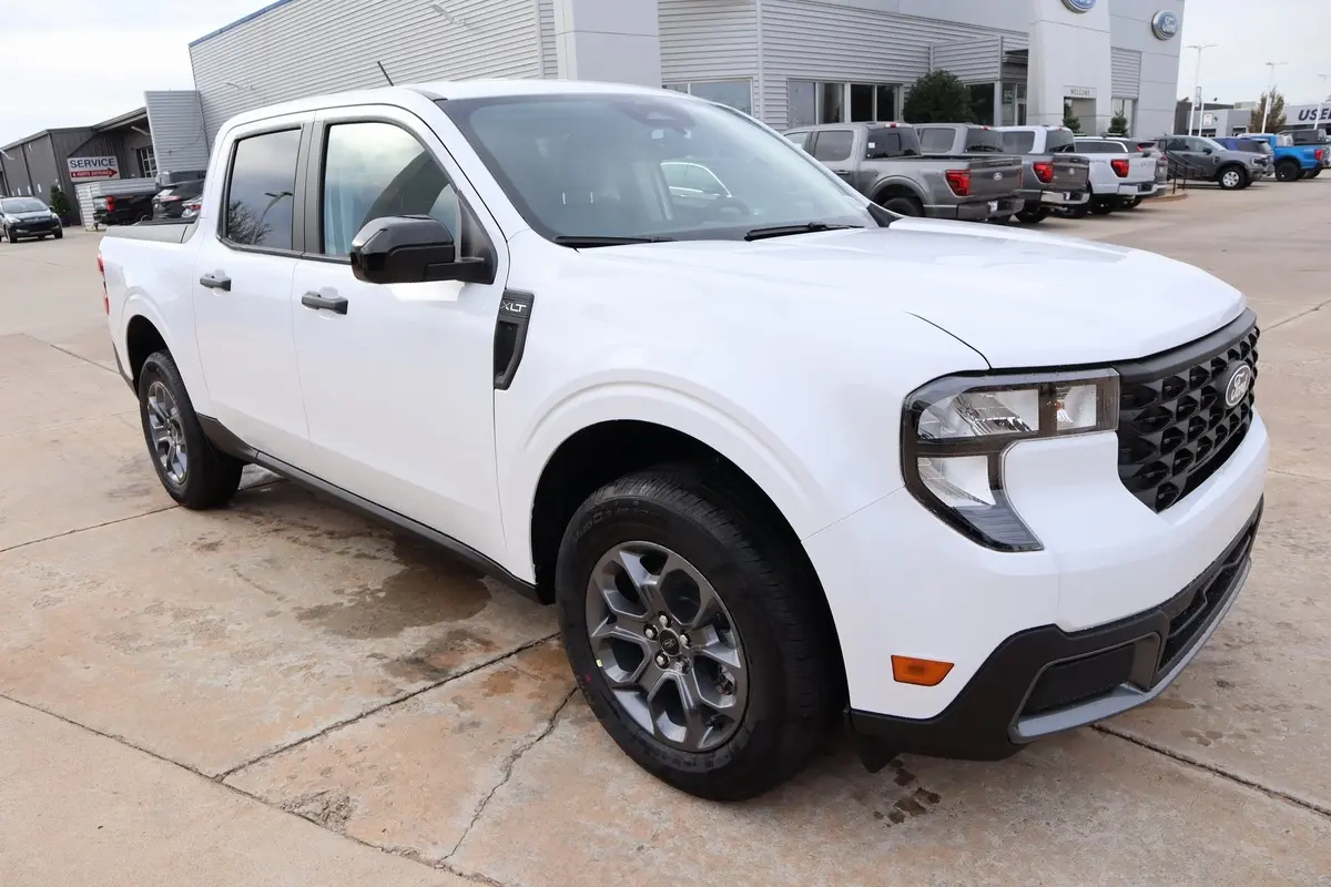 2026 Ford Maverick XLT's photo
