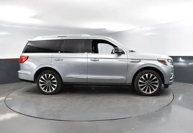 2021 Lincoln Navigator Reserve photo 8