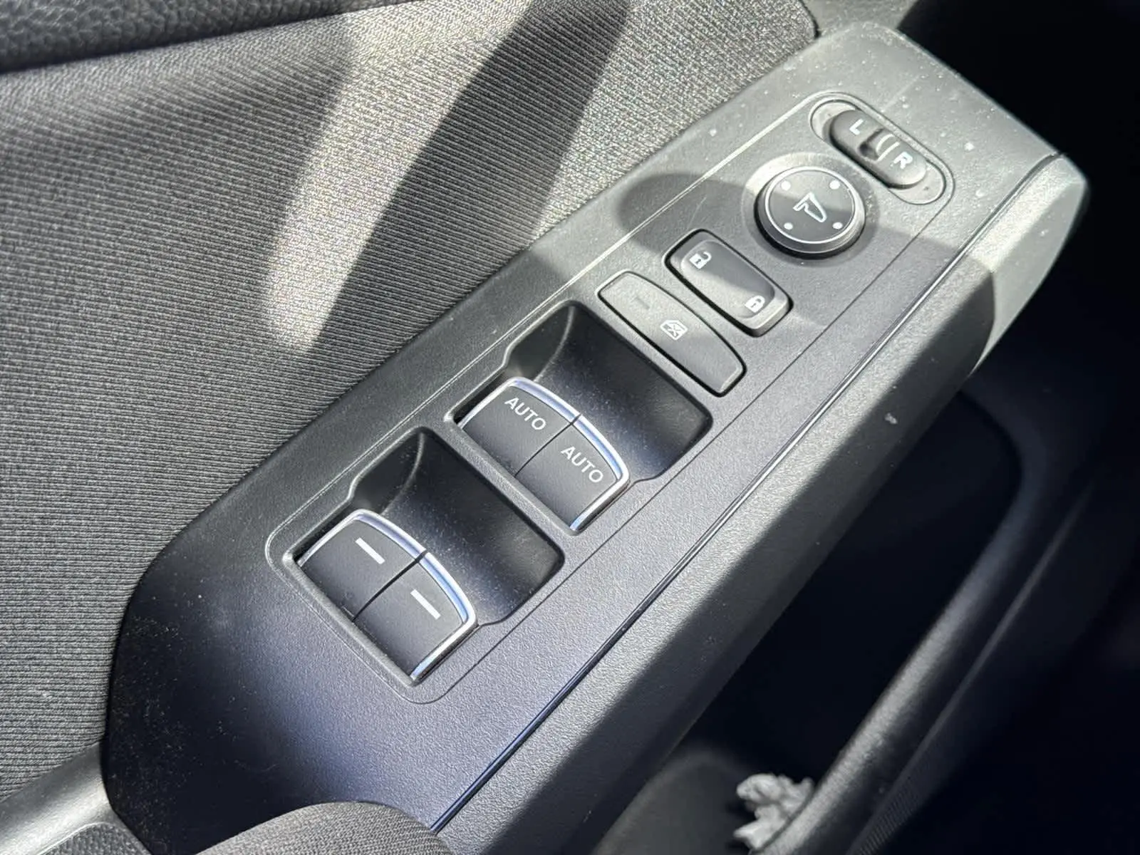 2025 Honda Civic Sport photo 22