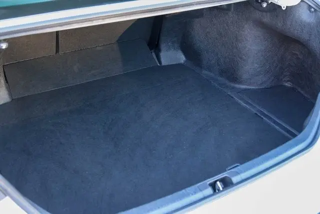 2025 Toyota Camry LE photo 3