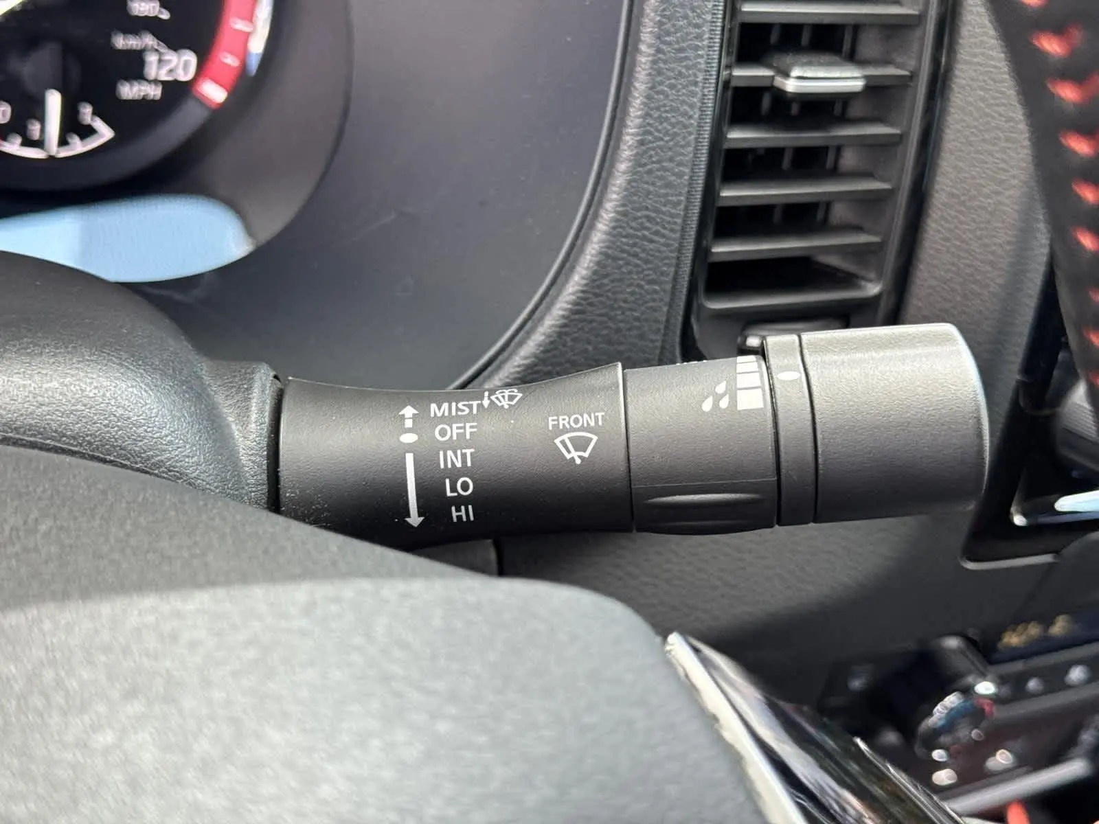 2023 Nissan Frontier PRO-4X photo 18