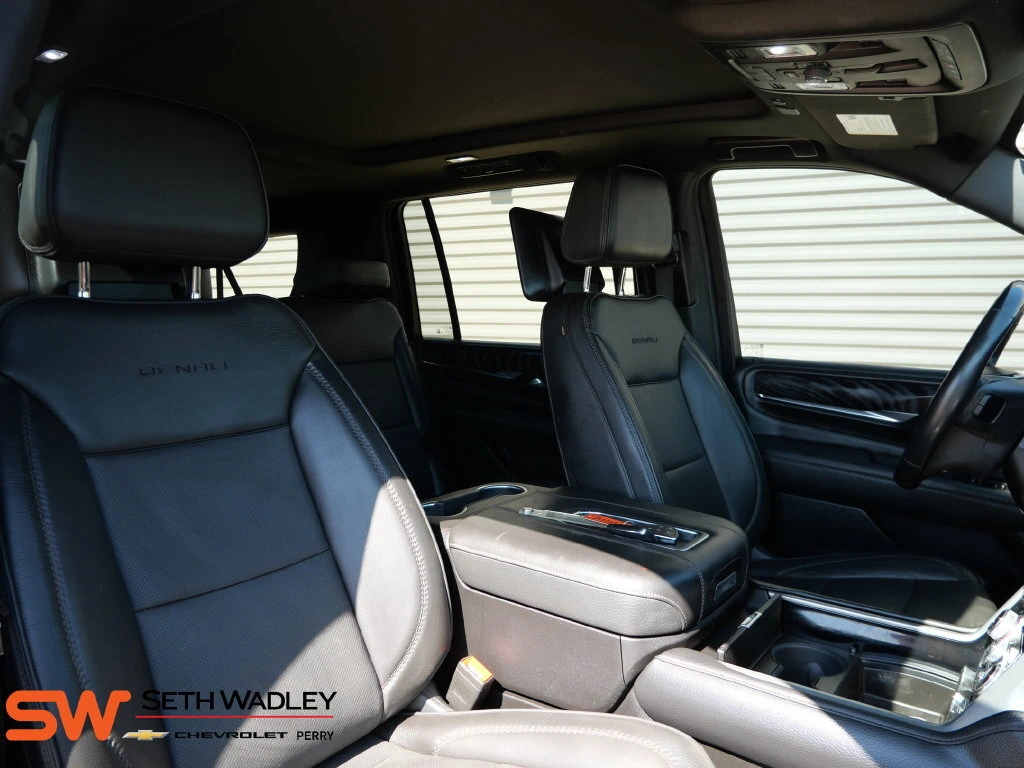 2023 GMC Yukon XL Denali - Photo 24