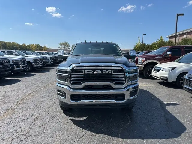 2025 Ram 2500 Laramie photo 3
