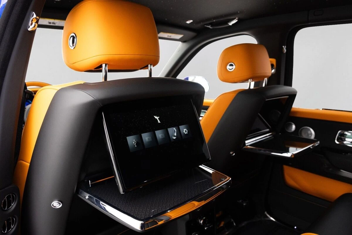 2027 Rolls-Royce Cullinan Black Badge - Photo 32