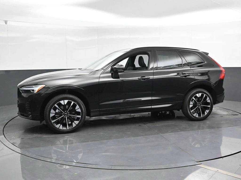 2026 Volvo XC60 Plus - Photo 7
