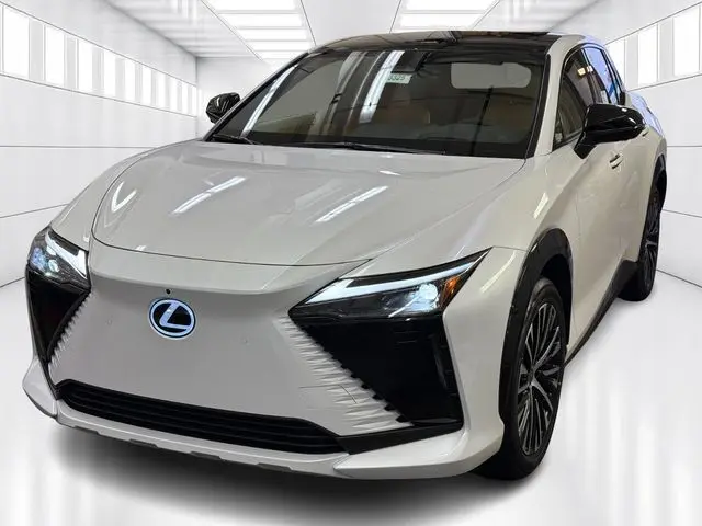 2026 Lexus RZ Premium's photo
