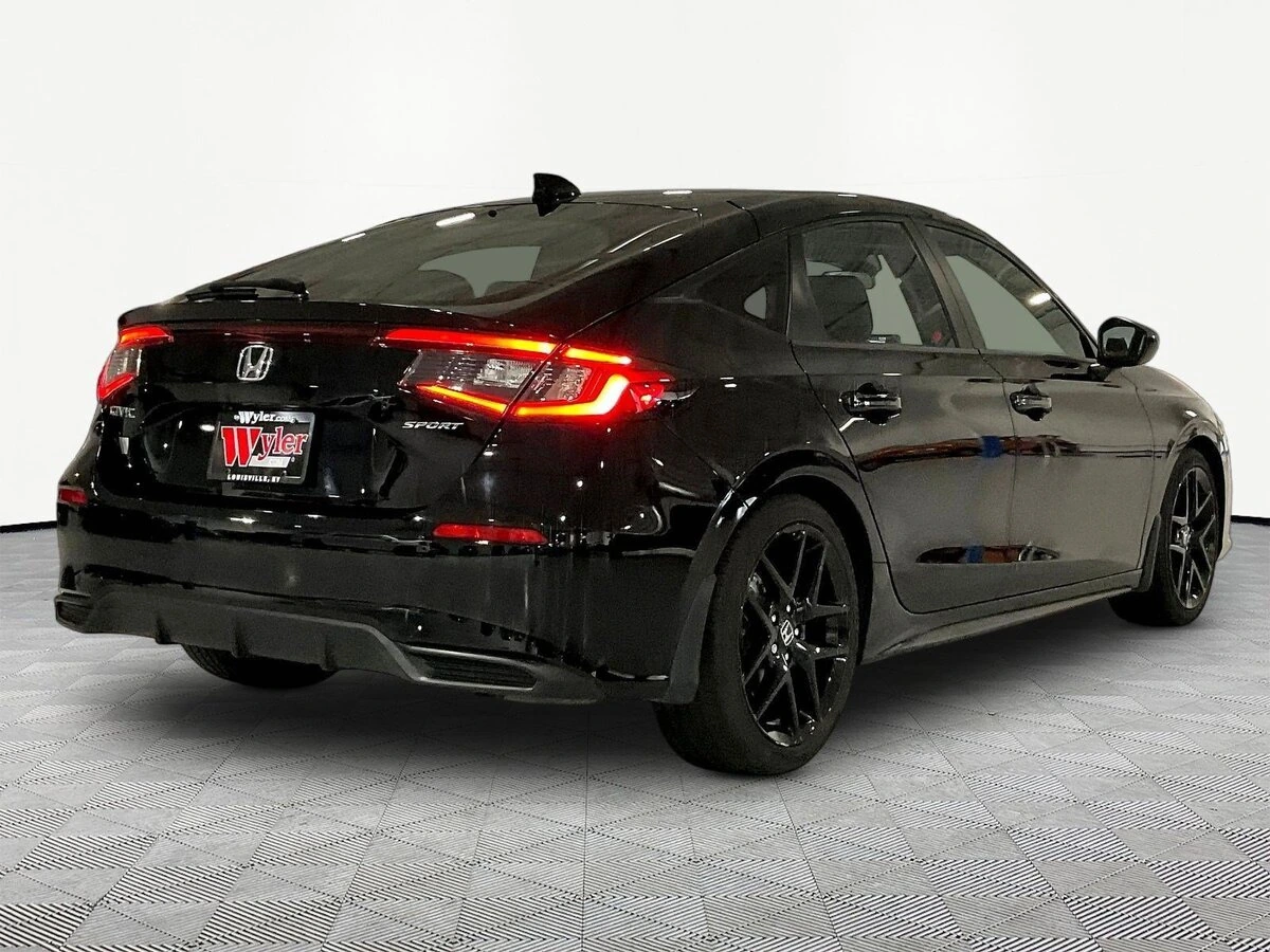 2024 Honda Civic Hatchback Sport - Photo 6