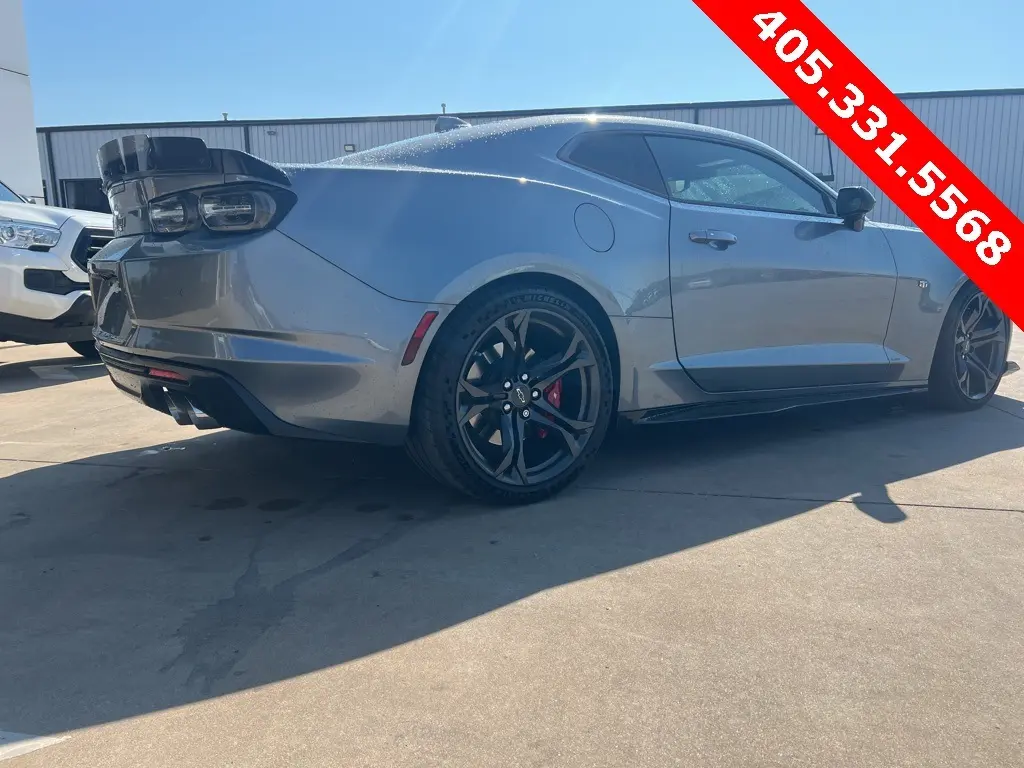 2021 Chevrolet Camaro 2SS 1LE photo 3