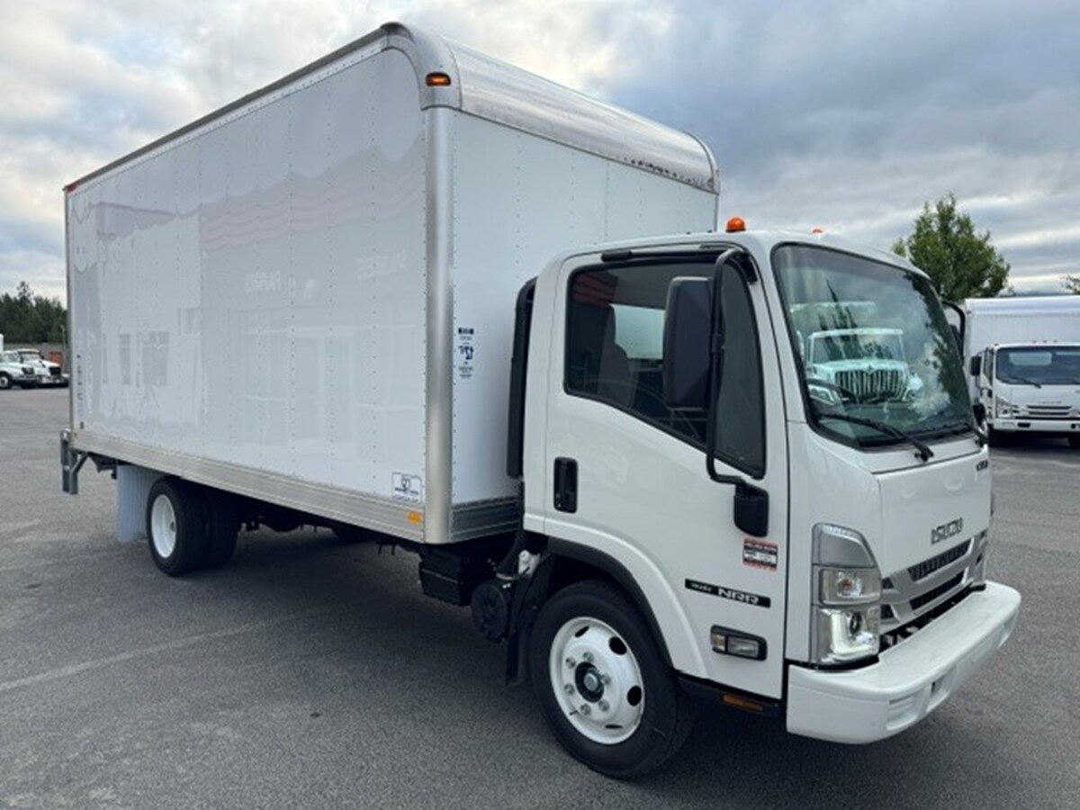 2026 Isuzu NRR in Anchorage, AK — photo 7