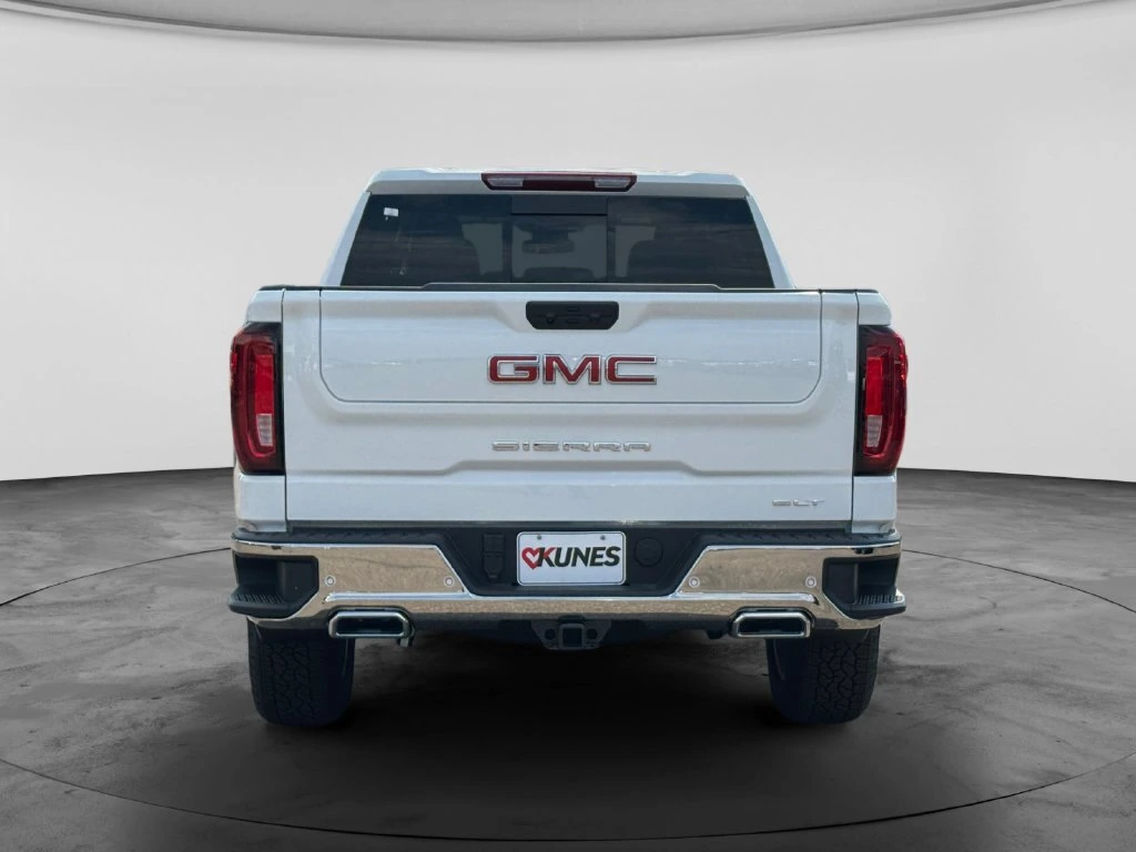 2026 GMC Sierra 1500 SLT - Photo 7