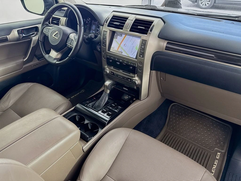 2020 Lexus GX LUXURY - Photo 36