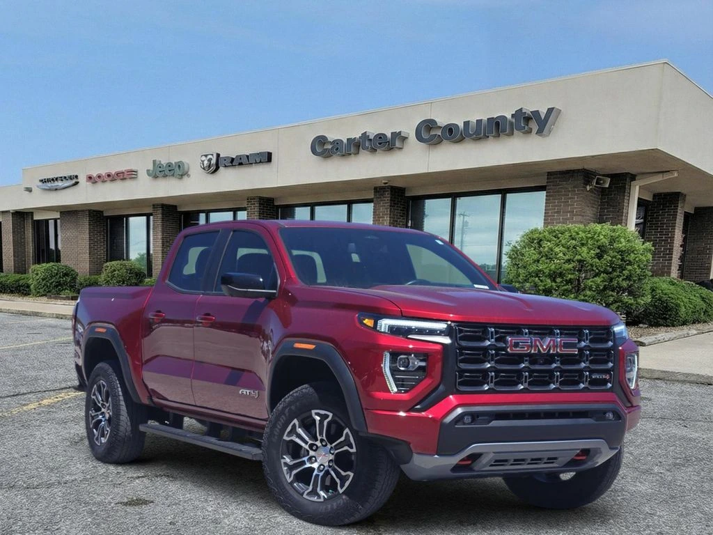 2023 GMC Canyon 4WD AT4 Crew Cab Short Box's photo