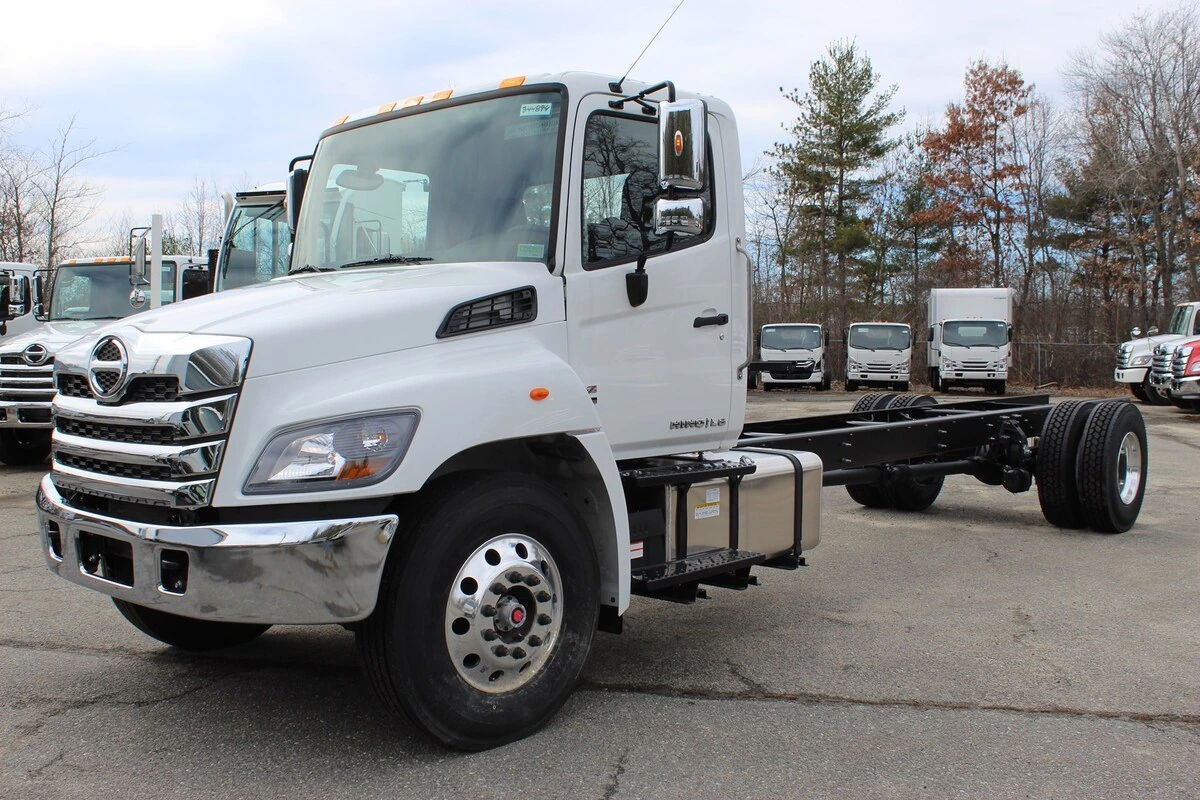 2024 Hino L6 in Wilmington, MA