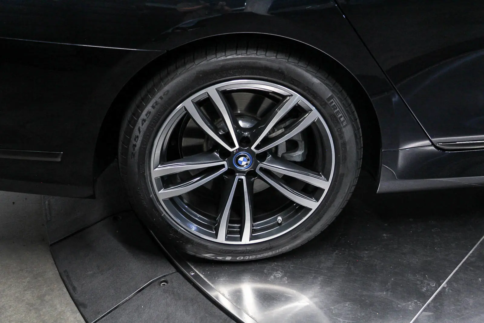 2022 Bmw 745Le photo 8