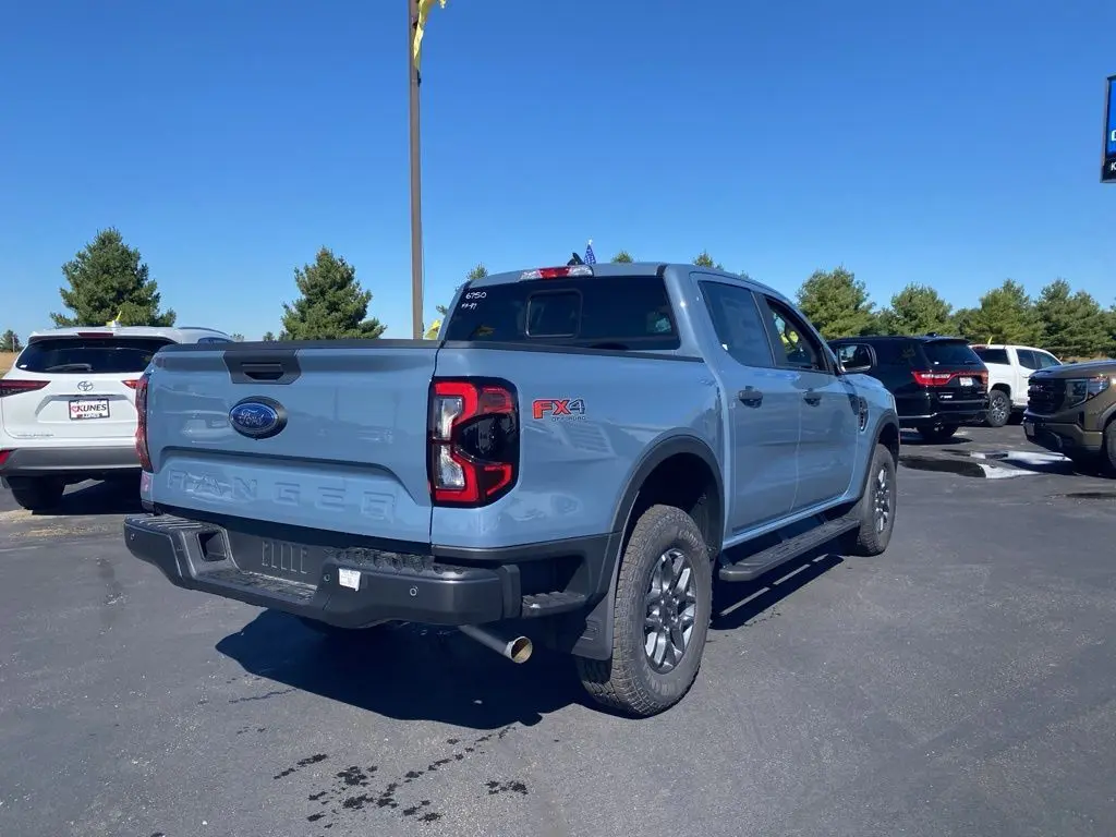 2025 Ford Ranger XLT photo 4