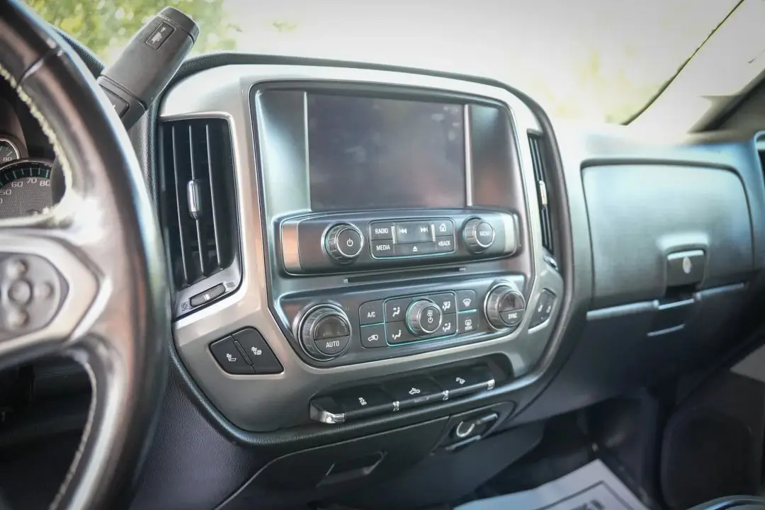2018 Chevrolet Silverado 1500 Z71 LT photo 20