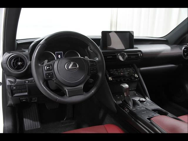 2023 Lexus IS 300 - Photo 6