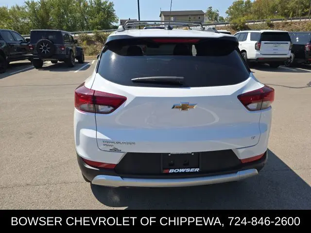 2023 Chevrolet Trailblazer LT photo 4