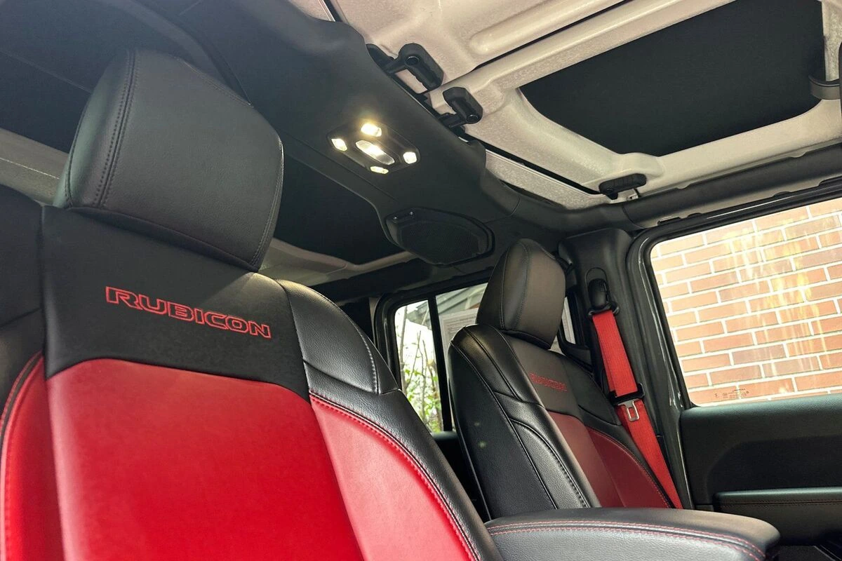 2023 Jeep Wrangler 4xe Rubicon 4XE 20th Anniversary - Photo 17