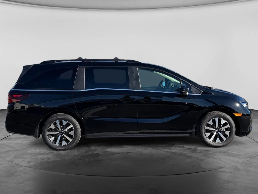 2026 Honda Odyssey EX-L - Photo 11