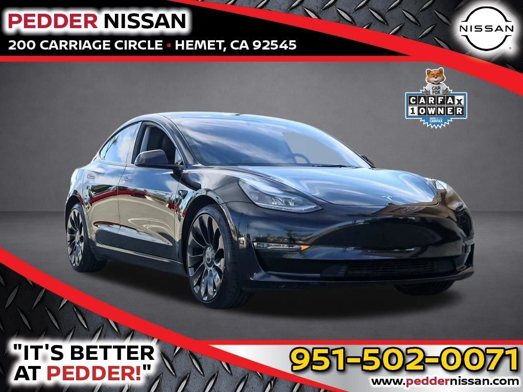 2023 Tesla Model 3 Performance's photo
