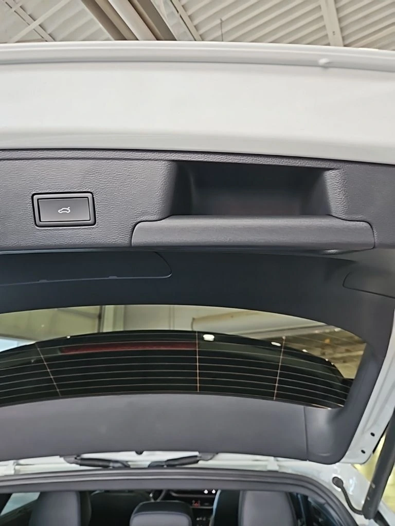 2026 Volkswagen Atlas Cross Sport SEL R-LINE - Photo 20
