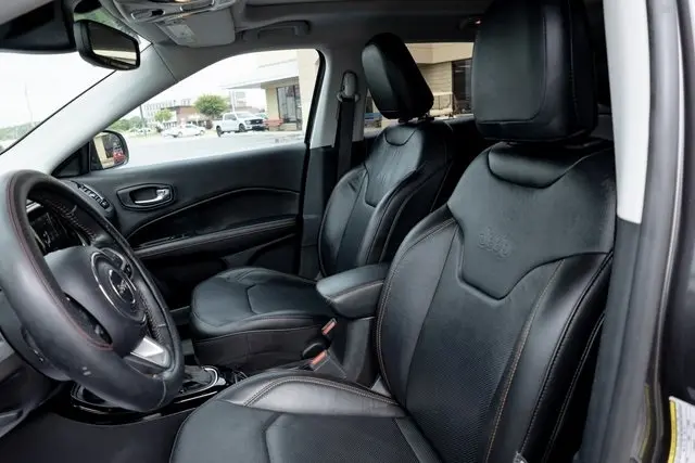 2021 Jeep Compass Limited photo 10