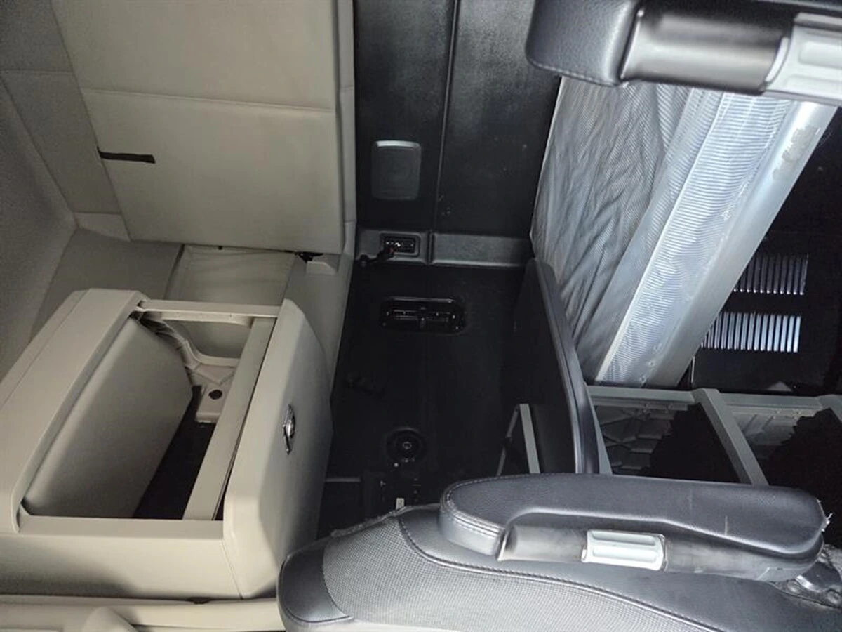 2023 Kenworth T680 — photo 6