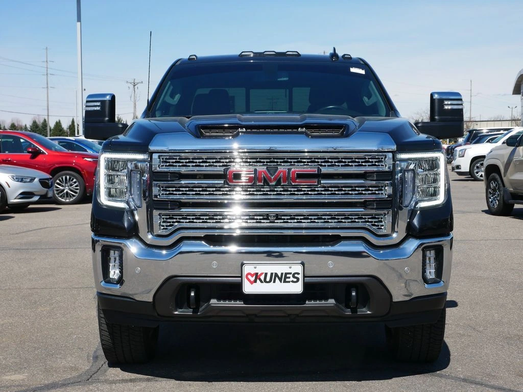 Used 2021 GMC Sierra 3500HD SLT with VIN 1GT49UEY0MF197560 for sale in Hastings, Minnesota
