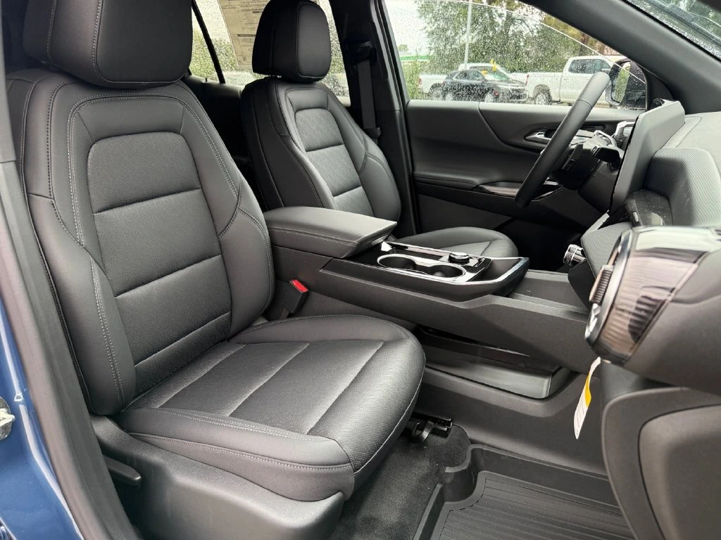 2027 Chevrolet Equinox LT - Photo 39