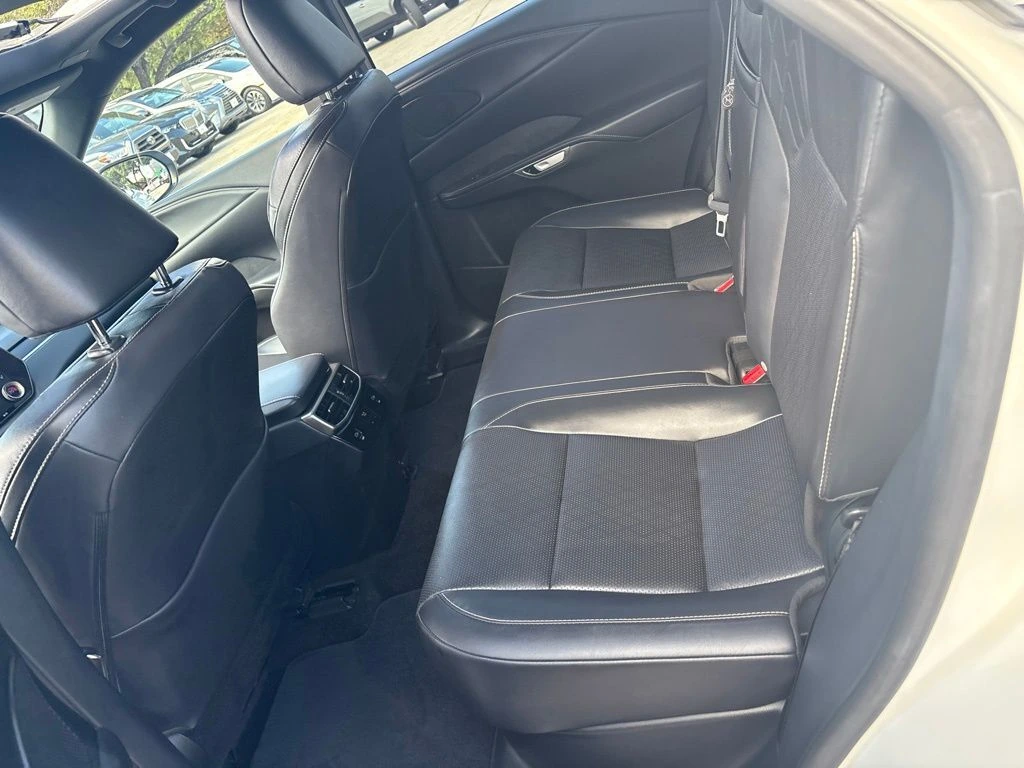 2026 Lexus RX 350 - Photo 20