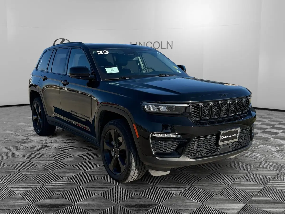 2023 Jeep Grand Cherokee Limited's photo