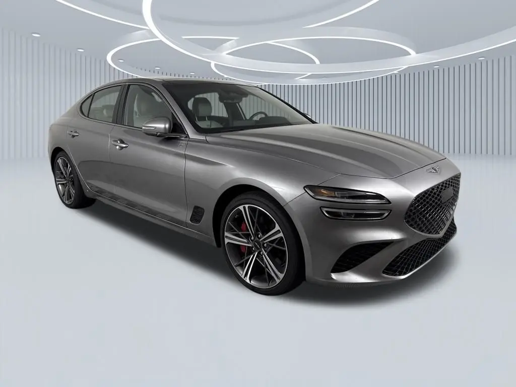2025 GENESIS G70 Standard's photo