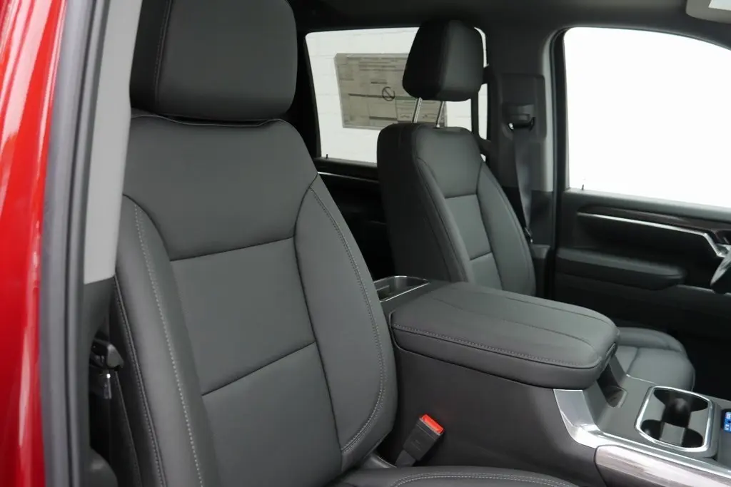 2026 Chevrolet Silverado LTZ photo 23