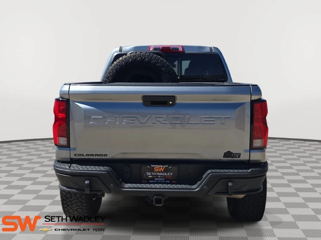 2024 Chevrolet Colorado ZR2 - Photo 6