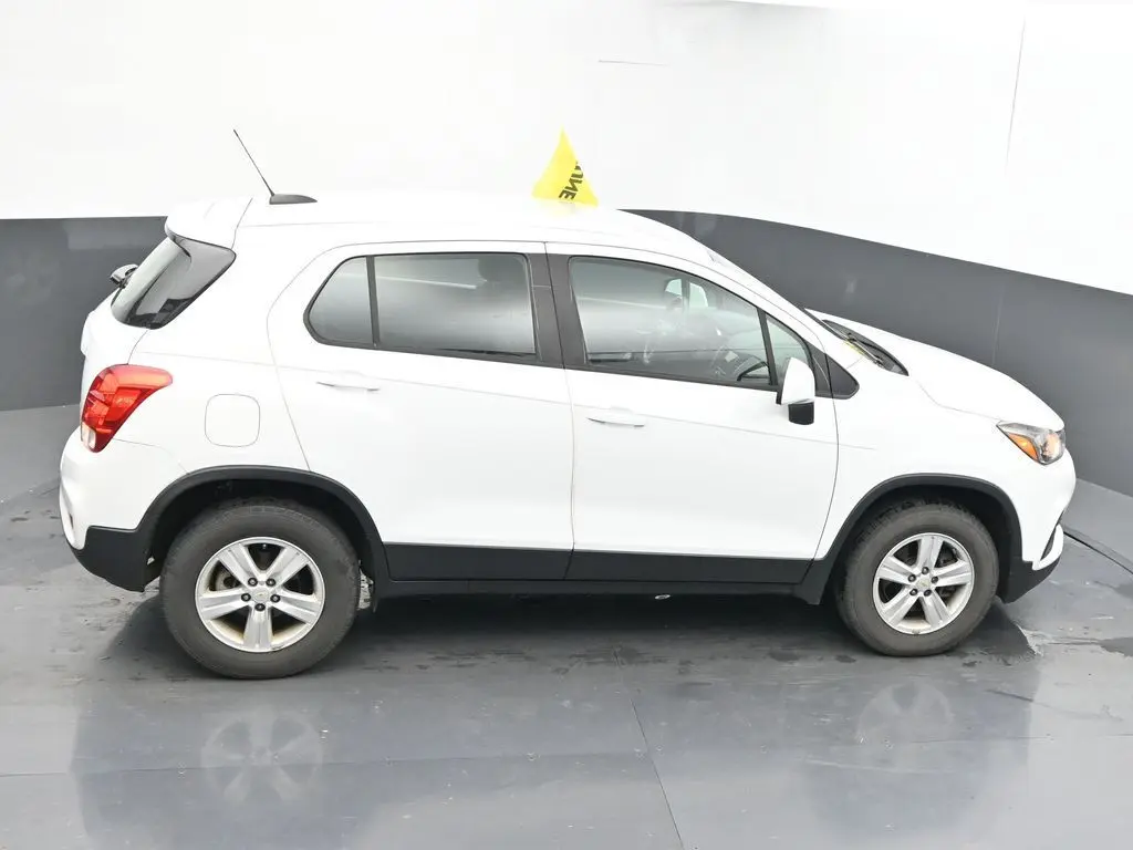 2018 Chevrolet Trax LS photo 28