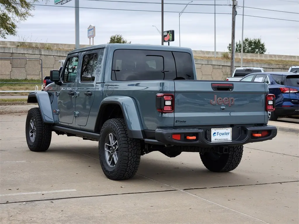 2026 Jeep Gladiator Mojave photo 3