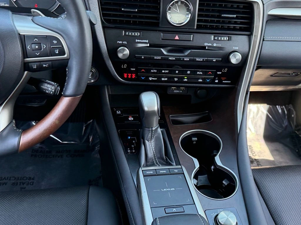 2022 Lexus RX 350 - Photo 13