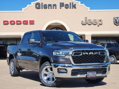NEW 2026 RAM 1500 LONE STAR CREW CAB 4X4 5'7' BOX