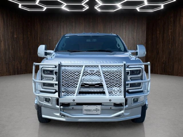 2023 Ford — photo 3