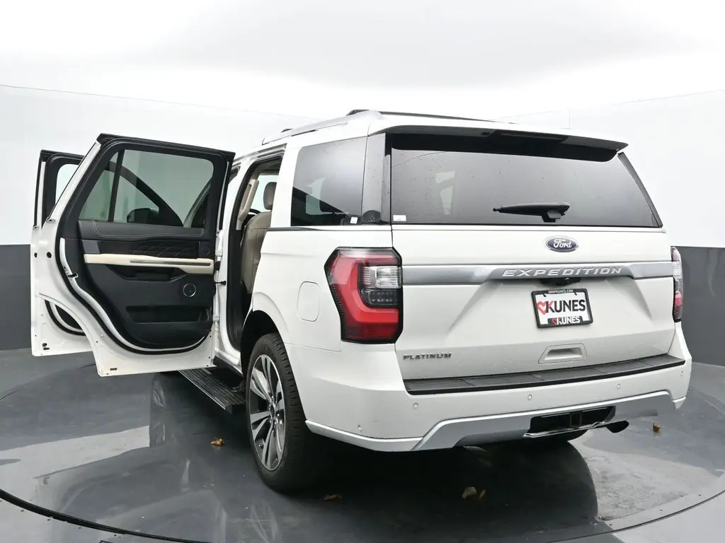 2021 Ford Expedition Platinum photo 45