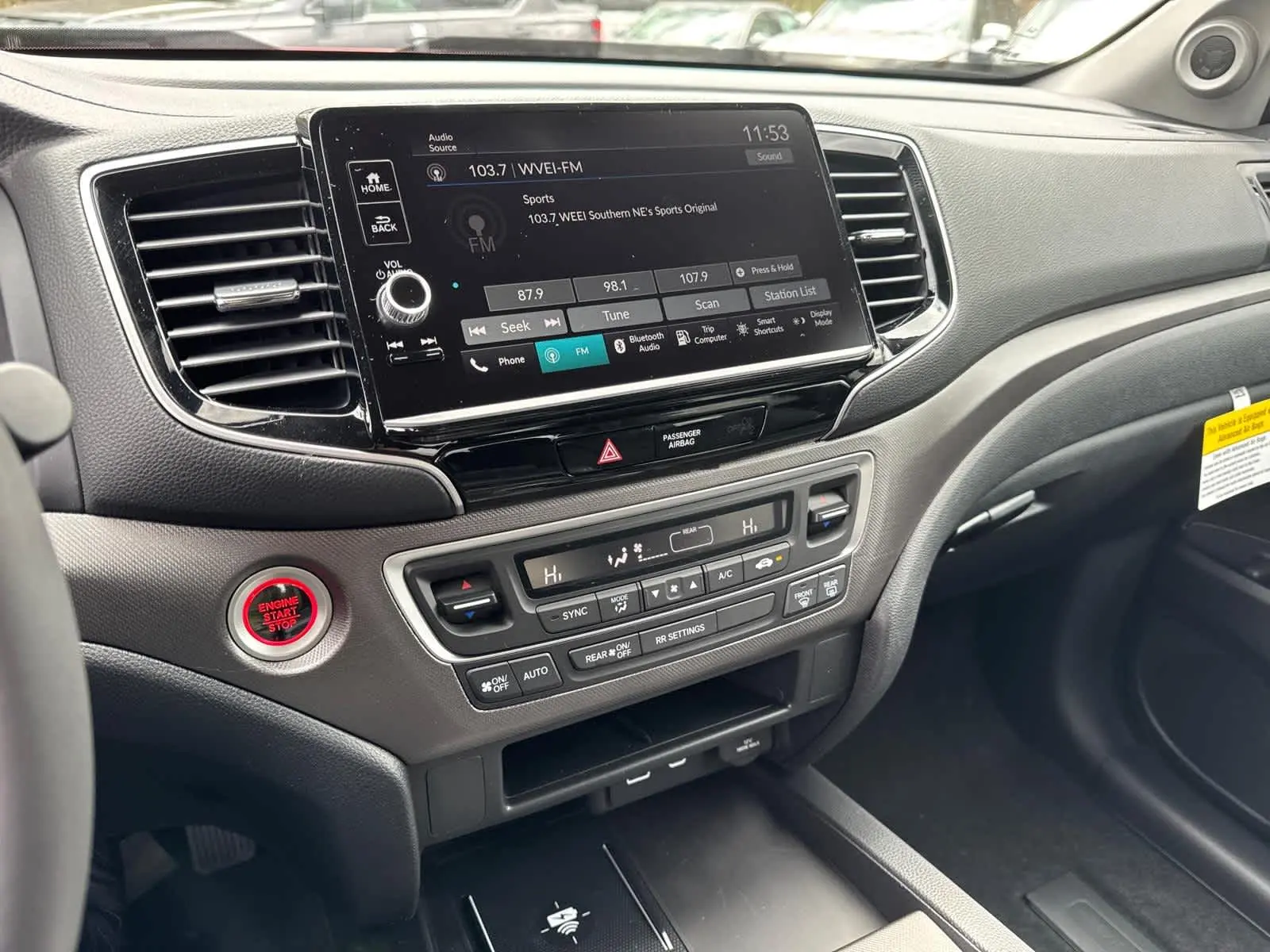 2025 Honda Ridgeline Sport photo 25