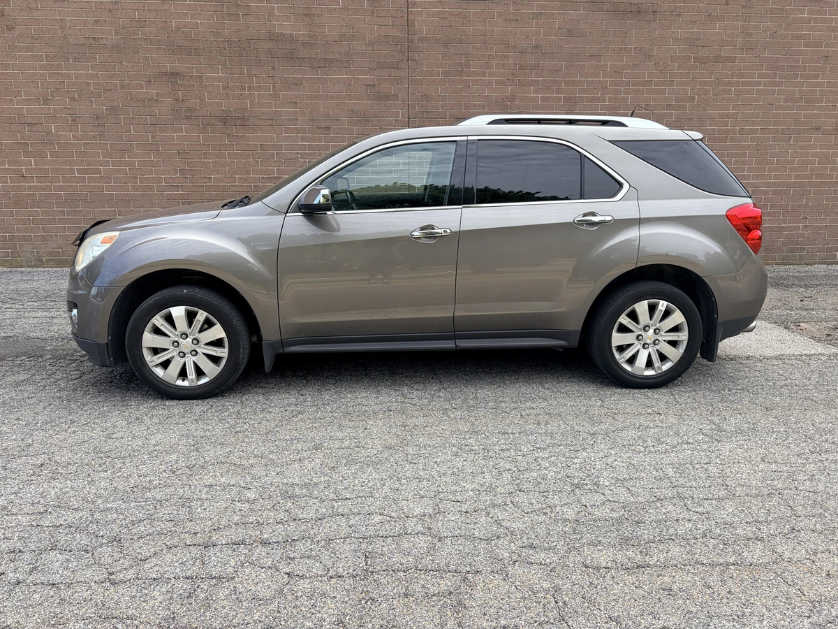 Used 2010 Chevrolet Equinox LTZ with VIN 2CNFLGEY6A6368812 for sale in Kansas City