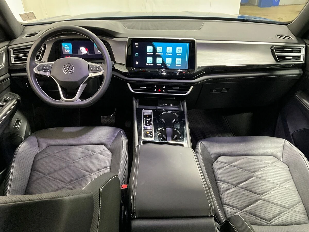 2024 Volkswagen Atlas Cross Sport SE w/Tech - Photo 16