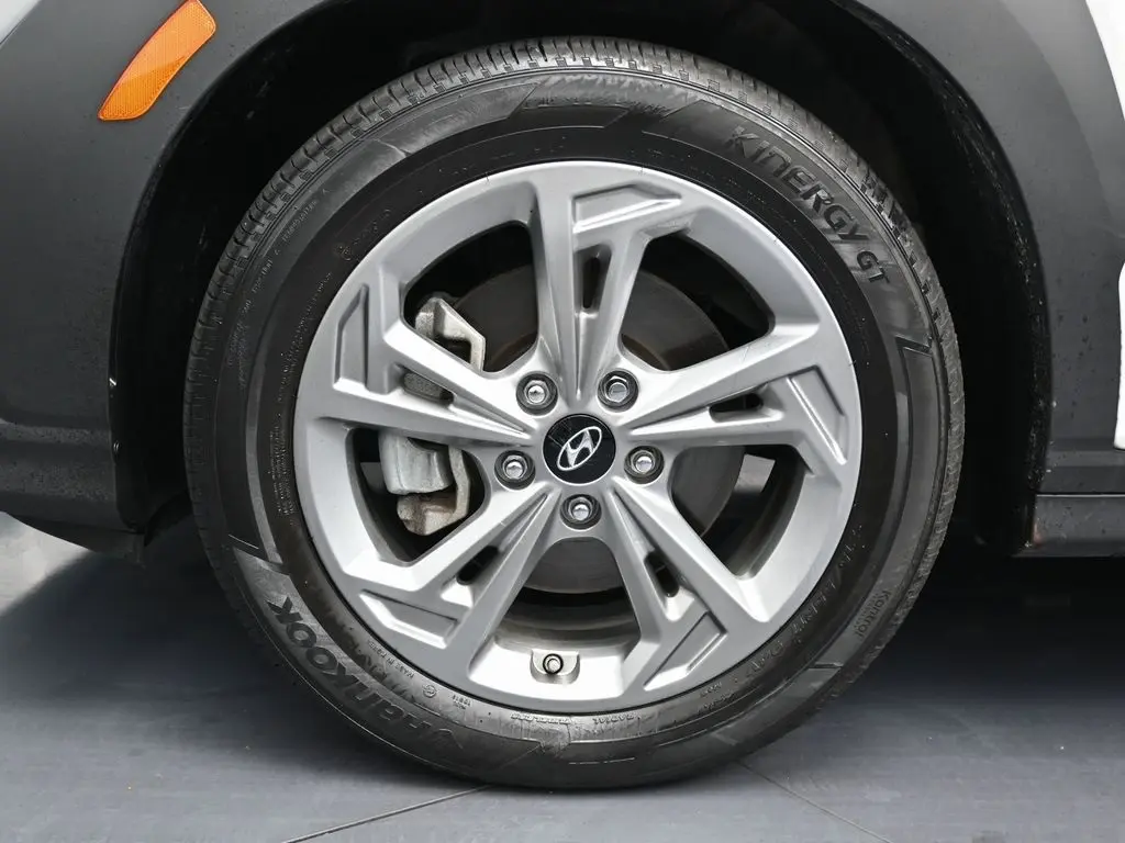 2022 Hyundai Kona SEL N Line photo 8