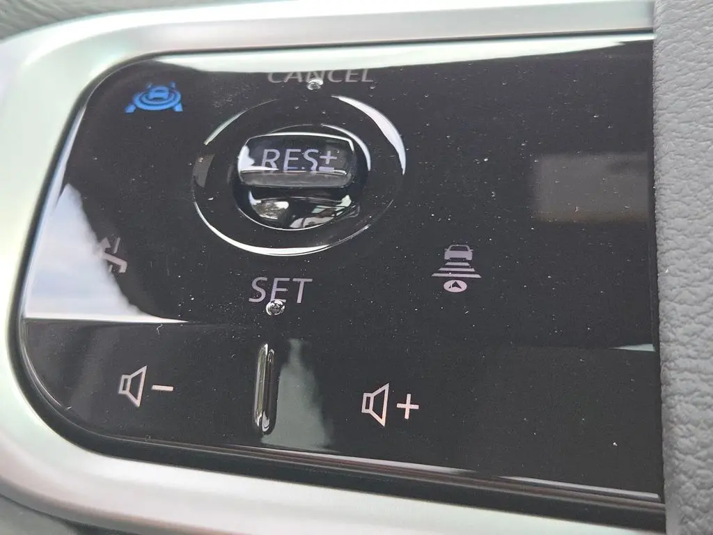 2026 Nissan Armada Platinum photo 15