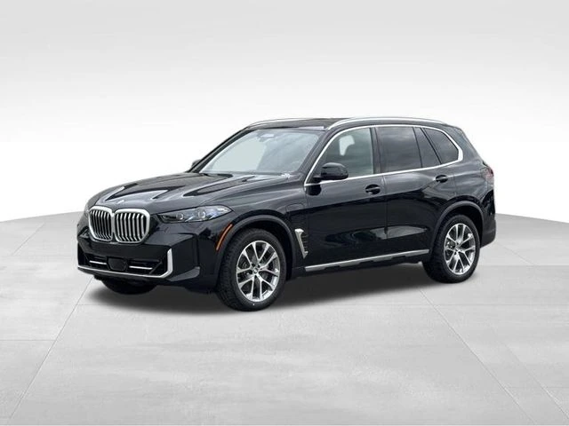 2026 BMW X5 xDrive50e's photo