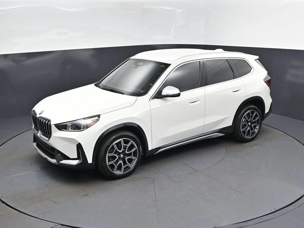 2023 BMW X1