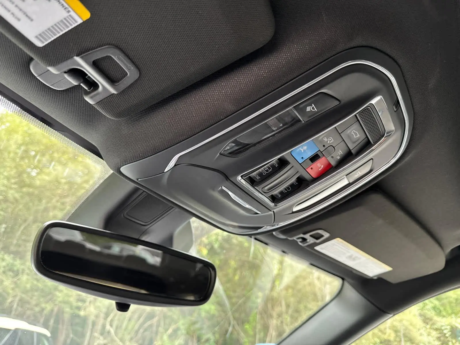 2023 Jeep Grand Cherokee Altitude photo 25