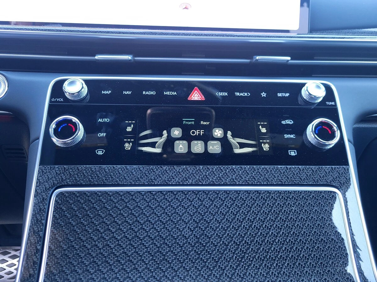 2026 GENESIS GV80 Coupe E-SC - Photo 17